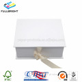 gift boxes with magnetic lid/foldable paper gift box
